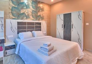 Hill Breeze Resort by VOYE HOMES