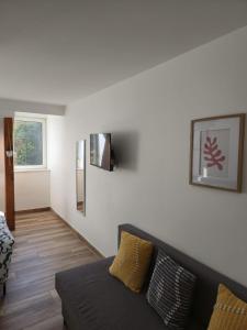 Charming comfortable studio apartment - peaceful and central