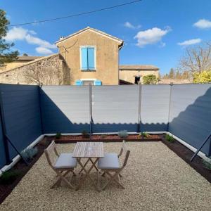 Esprit Lubéron, LOlivier, logement entier