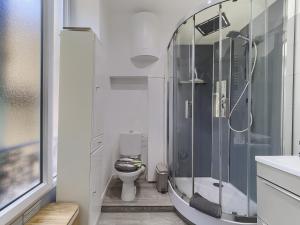 Cozy and renovated apartment - Hyper Central - Air Conditioner