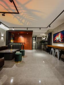 Obies Prime Suite 3BR KTV Lounge Near SM North