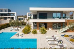 Vivi Rent - Villa Old Olive VII
