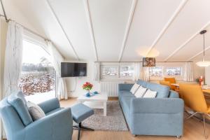 4 Personen ebenerdiges, barrierefreies Ferienhaus in erster Reihe zum See in Otterndorf