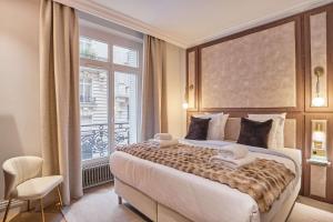 Luxurious airconditioned apartment Arc de Triomphe