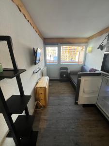 Val Thorens - Ski InOut - 4 Beds Flat V-473