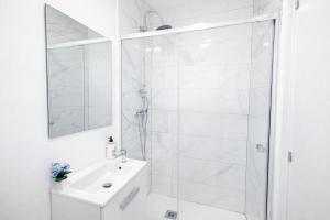 Apartment H Private Complex Metro 4 Guests