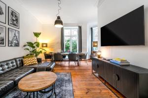 TheBödiker Group & Family Apartment, 3 BR, 1 Living room, 2 Bathrooms, ideal for bigger groups of 4 -9 Guests
