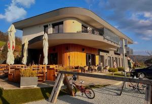 5KA Apartment E-Bikes Included Panoramic View & Free Parking