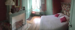 B&B / Chambres d'hotes Chateau De Grosfy : photos des chambres