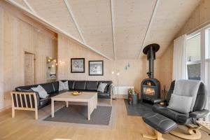 Lovely Holiday Home With Sauna, Spa And Covered Terrace