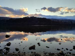 Ma-Bebe Summer PlayHouse --- Family Oasis, Lake and Woods, Jacuzzi, Sauna, Playground --- Outside guests are not allowed