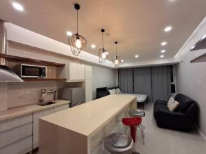 Cozy City Studio at Seibu Tower