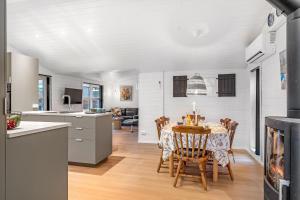 Lovely Holiday Home With Modern Facilities, Close To The Water