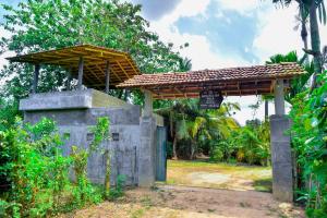 Maiya Wild Ship Villa