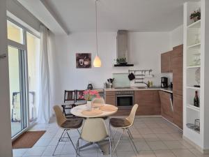 Südwind App2 - Modernes Apartment mit Pool und Sauna, nur 3 Gehminuten zum Strand