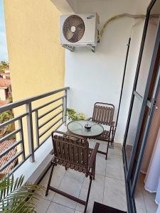 Coral Stays-Studio Retreat