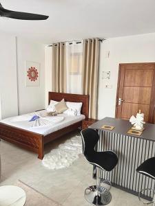 Coral Stays-Studio Retreat