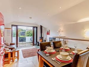 2 Bed in Fowey oc-76446