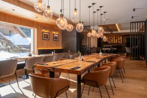 RESORT JEZERNÍ Apartmány & Penzion Wellness