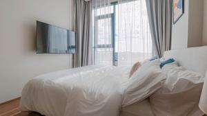 Luxury 2BR CANVAS Apartment in Bang Tao Phuket