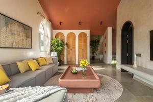 TBK villa 01 pvt pool 5mins walk to party places