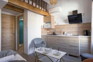Majopi 12 - Central, AC, close to Palais & beaches