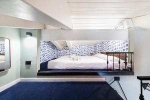 Attico 4to Piano Vicino Stazione Centrale