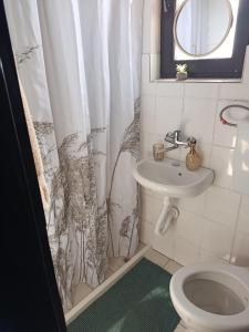 Veseli svet-Zvizdar,Ub