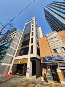 Jeongdong stay 25, City Hall & Deoksugung