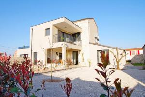 Holiday House "Poli Nona"