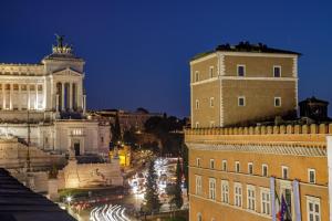 Signature Rooms by Hannah Hotels Collection