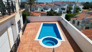 #325 Areias Beach Apartment Walk to Sand