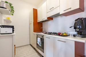 20 min Airport & Sea Nice Loft WIFI Free Parking