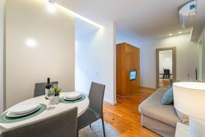 Brittos Lapa Apartment in Oporto City Center