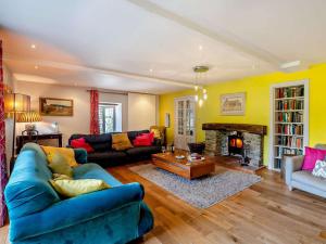 4 Bed in Penrith oc-sz457