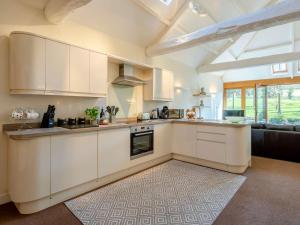 2 Bed in Wells 46310