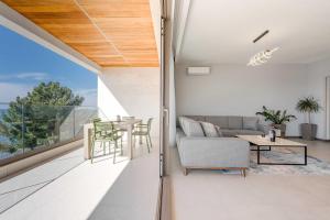 SeaLine Residence