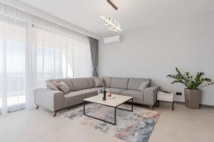 SeaLine Residence