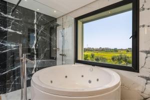 Villa Asali Grandeur Golf Luxury Stay