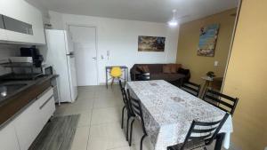 Jathy - centro, Varanda Gourmet, ar condicionado, Piscina e Wi-Fi