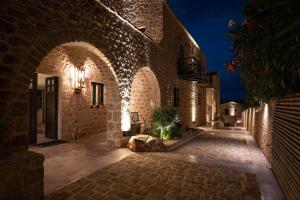 Alistos Hotel