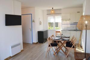 Appart 2 pièces 4 couchages PORT LEUCATE NATURISME PL010-0843