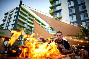 Mamaia Dream1 by CB SeaFront in Spa & Pools Resort