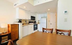 Stunning Ocean Views-Real 1 Bdr Condo -10th FL