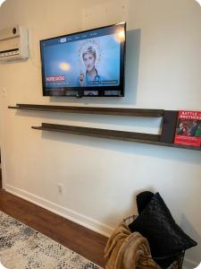 Houston Gallery Suite