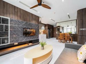Vinhome Luxury Apartment High Floor City View