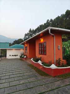 Mistyvalley Mud House