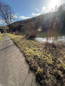 Ferienwohnung direkt an der Lahn