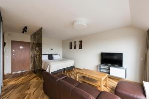 Napoleon Hill Apartment