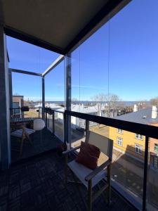 Seaview getaway. Free parking!